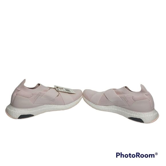 ADIDAS Ultraboost Slip-on Size 8 - Picture 5 of 13